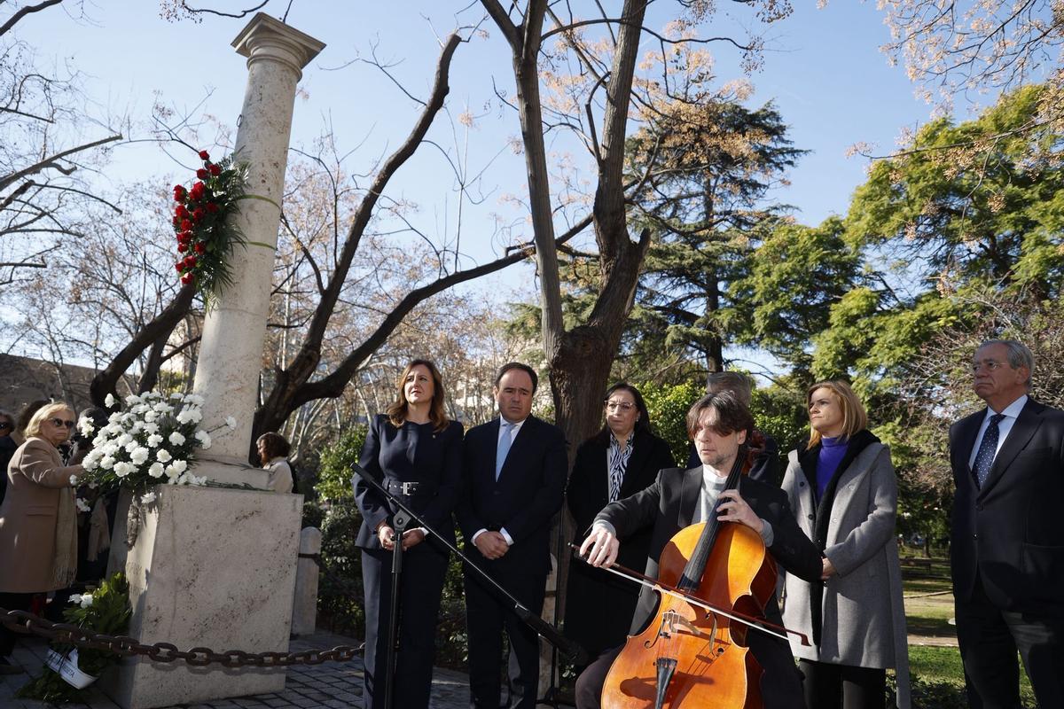 Así ha sido el homenajean a Manuel Broseta en el 34 aniversario de su asesinato
