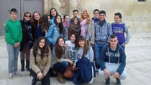 Visita a la Santa Faz de estudiantes de San Fulgencio y Rojales