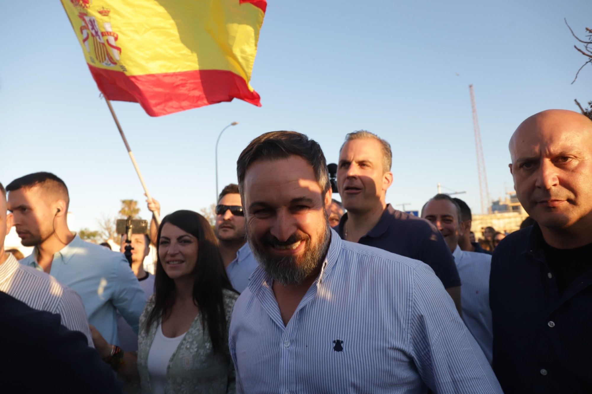 Abascal arropa a Macarena Olona en su puesta de largo en Málaga