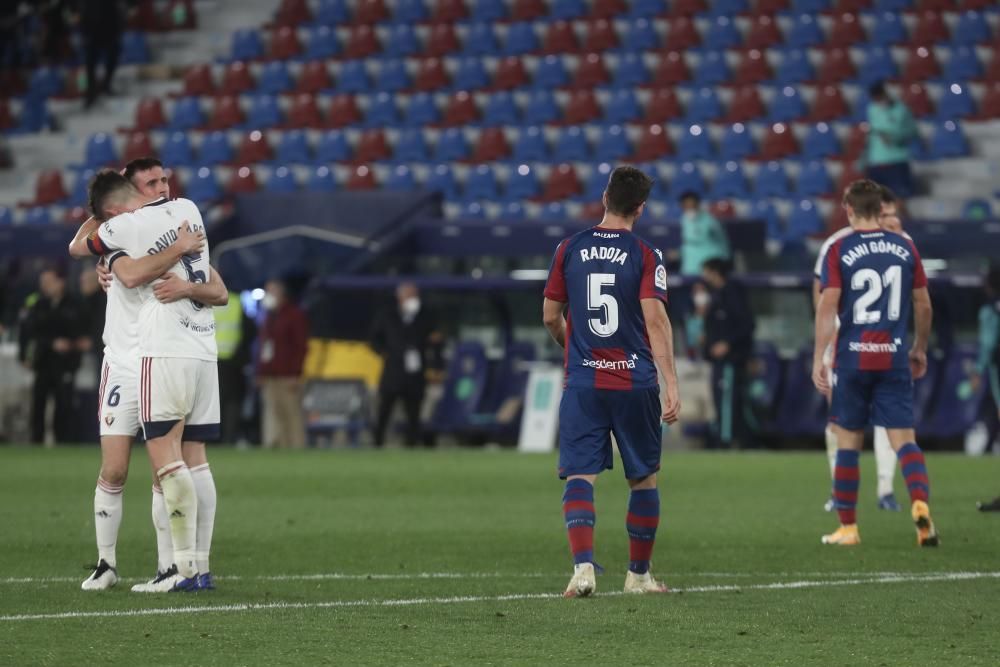 Las mejores fotos del Levante UD - Osasuna