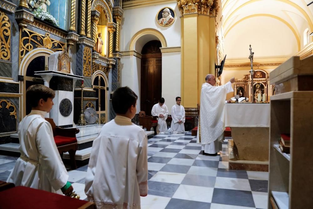 Misa y acto castrense en el cuertel de la Compañía de la Guardia Civil de Torrevieja y la Vega Baja el día de la Virgen del Pilar