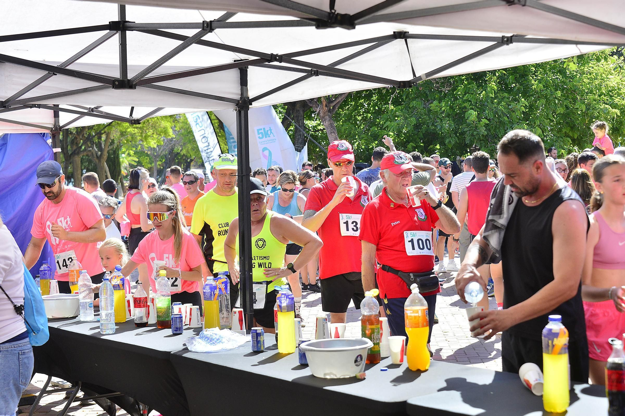 Carrera solidaria organizada por  QUIRÓNSALUD en beneficio de la asociación AFECÁNCER