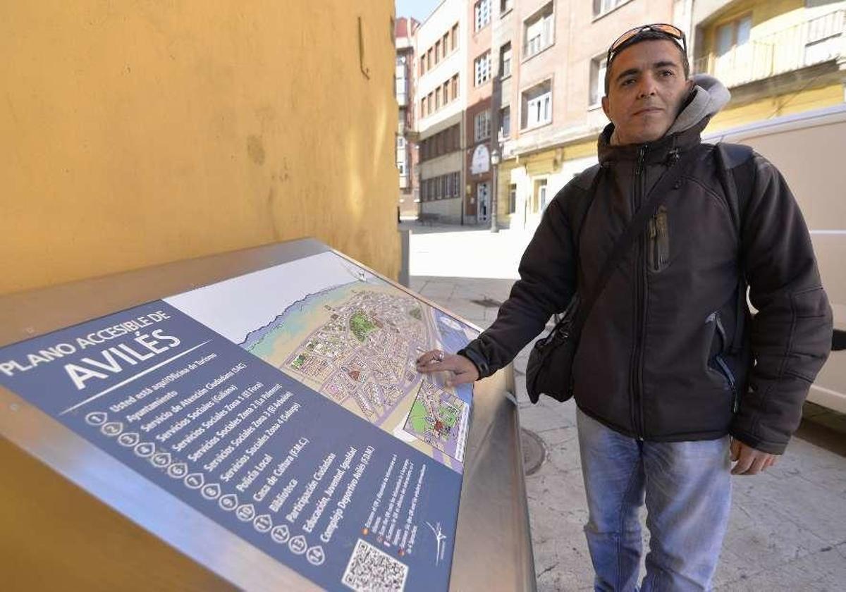 Avilés ya se lee en braille