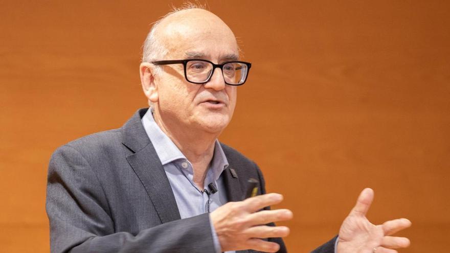Jesús Lancis asume el rectorado de la Universitat Jaume I con un respaldo del 86,32% de los votos