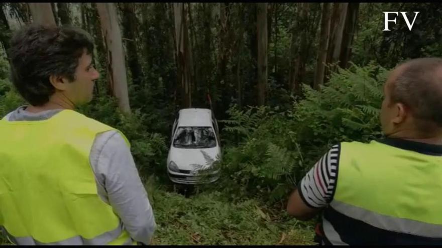 Rescate de un vehículo accidentado en Marín