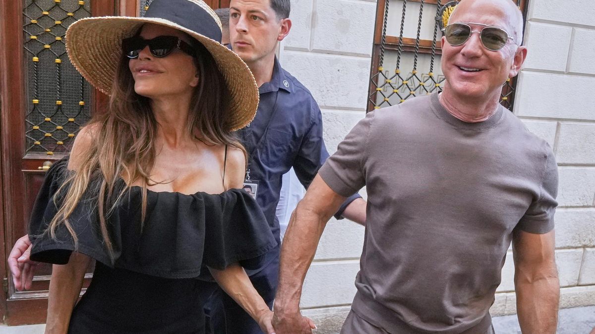 Lauren Sanchez Bezos y Jeff Bezos.