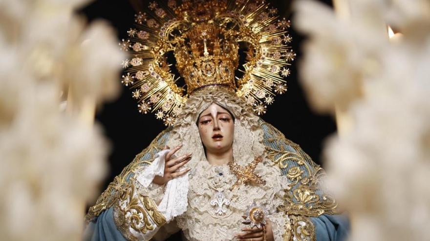 Lunes Santo, otra jornada de buen tiempo y multitudes