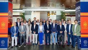 Pedro Rocha, Javier Tebas, Beatriz Álvarez y otros dirigentes del fútbol español.