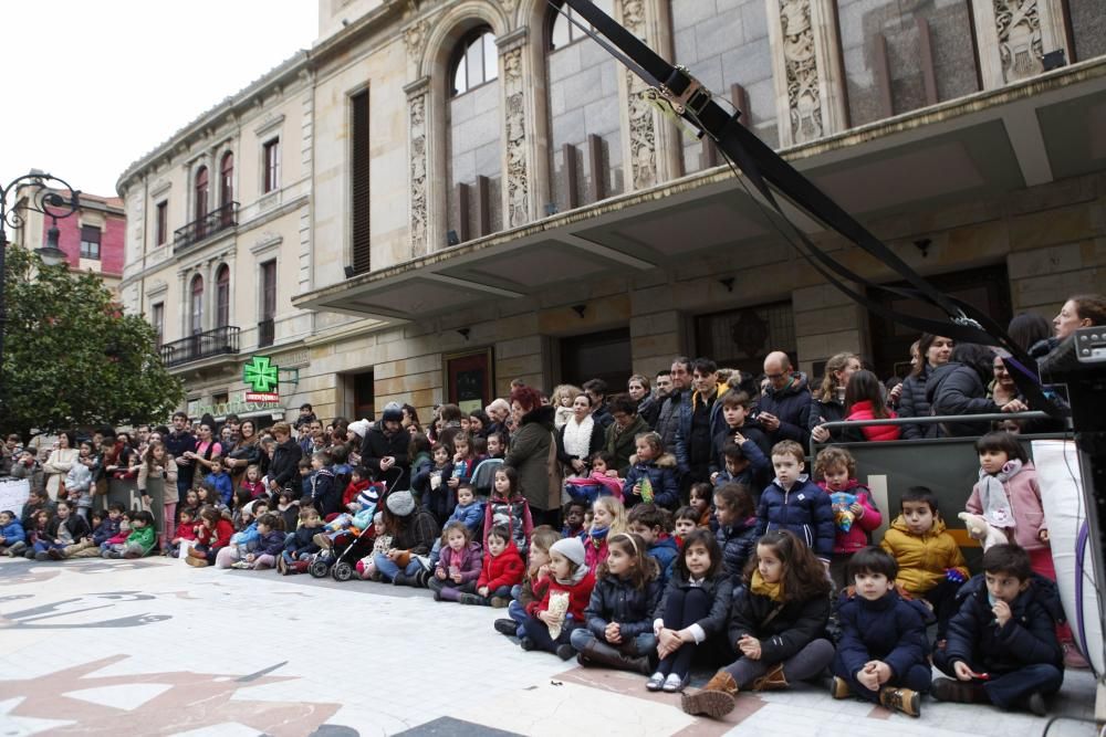 Feten, puro espectáculo en Gijón