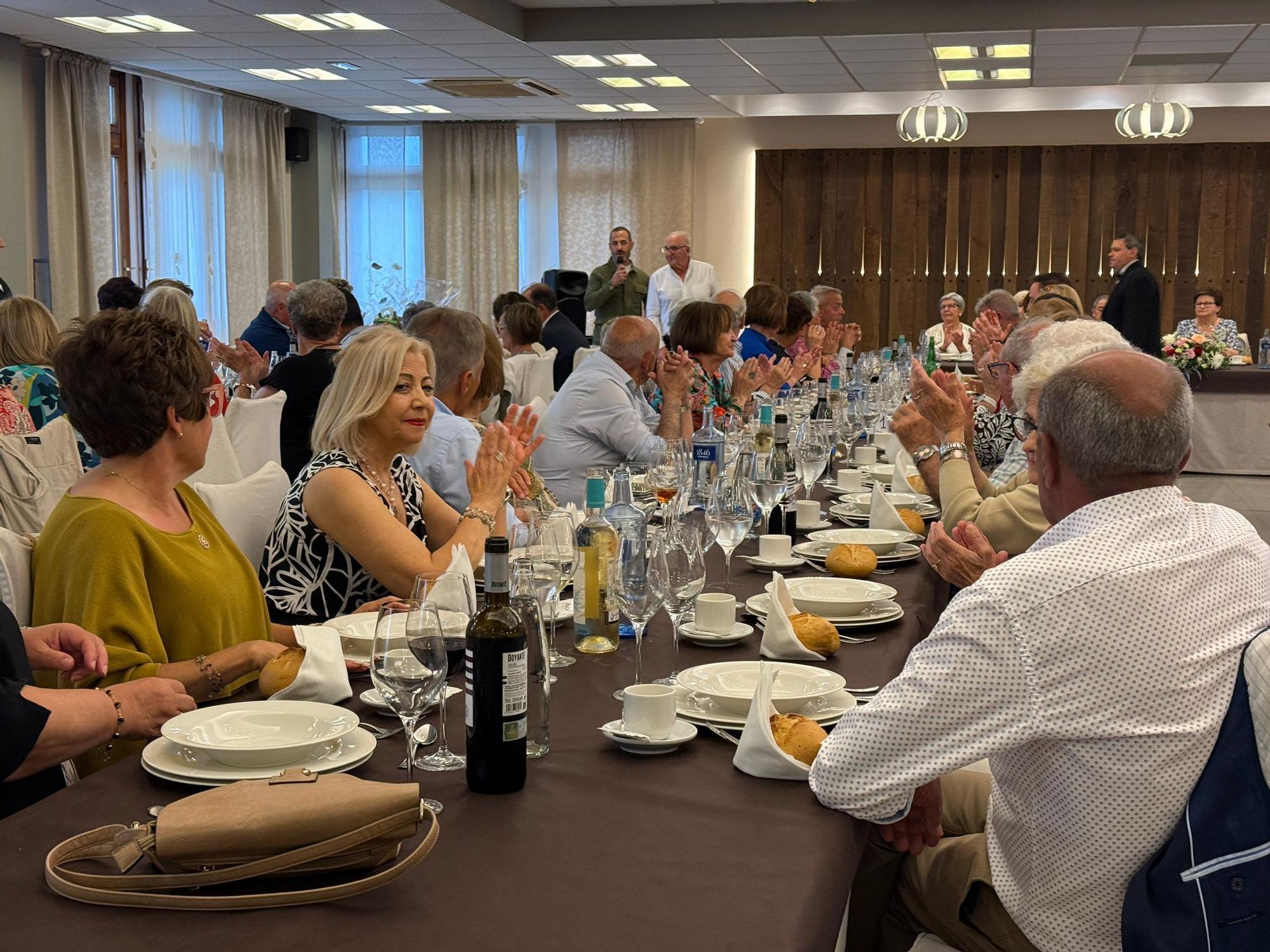 Así fue la comida de la Asociación de Jubilados, Prejubilados y Pensionistas de Valdesoto