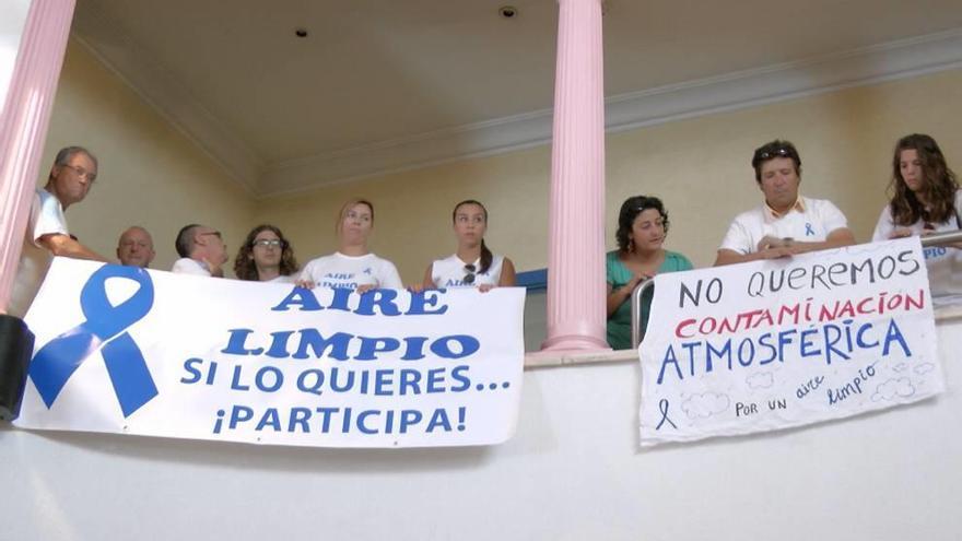 Una protesta de la Plataforma Aire Limpio en Alcantarilla.