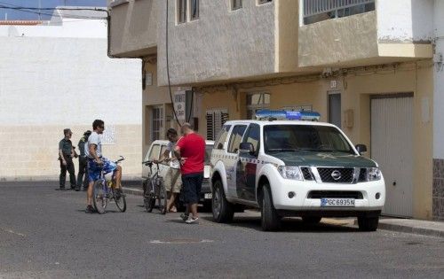 FUERTEVENTURA - DETENCION DE GUARDIAS CIVILES - La Guardia Civil regi