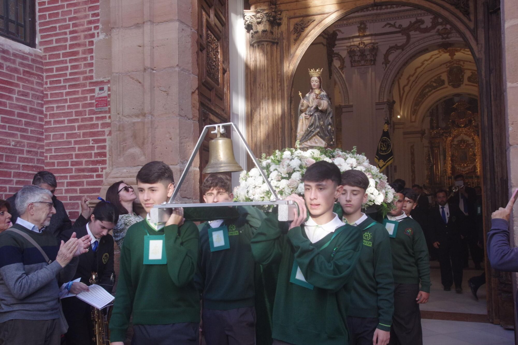 Procesión escolar celebrada en las calles del centro de Málaga y organizada por los colegios de la Fundación Victoria por el Jubileo de la Esperanza.
