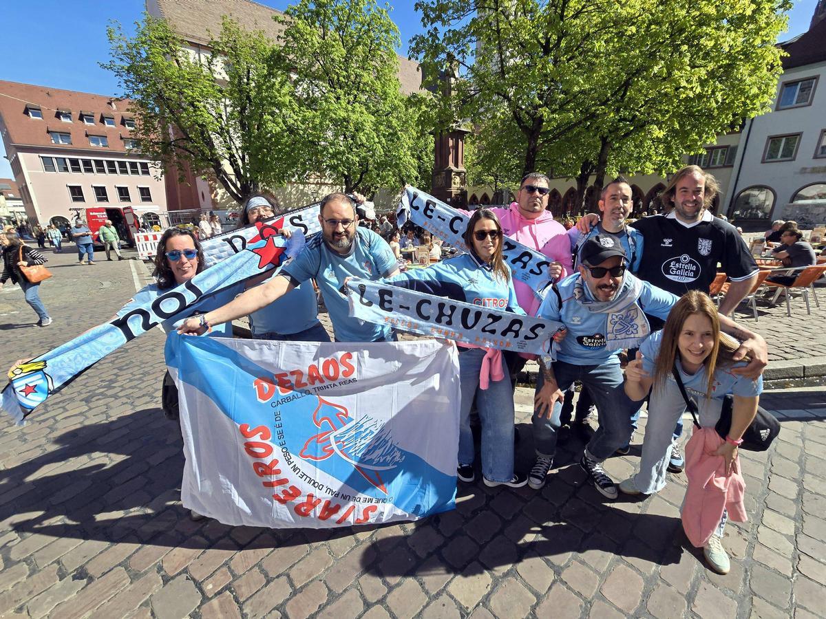 Miembros de Nós, Le-Chuzas y Dezaos.