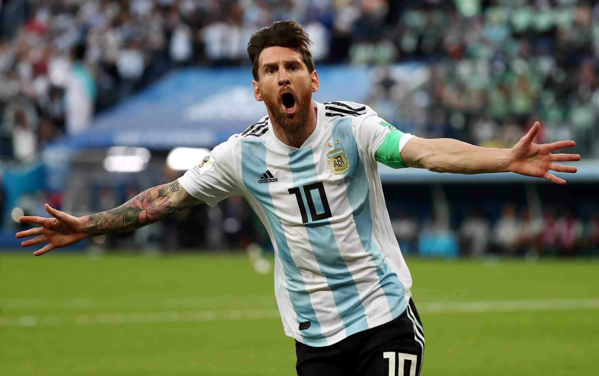 Los 34 años de Messi en 34 imágenes
