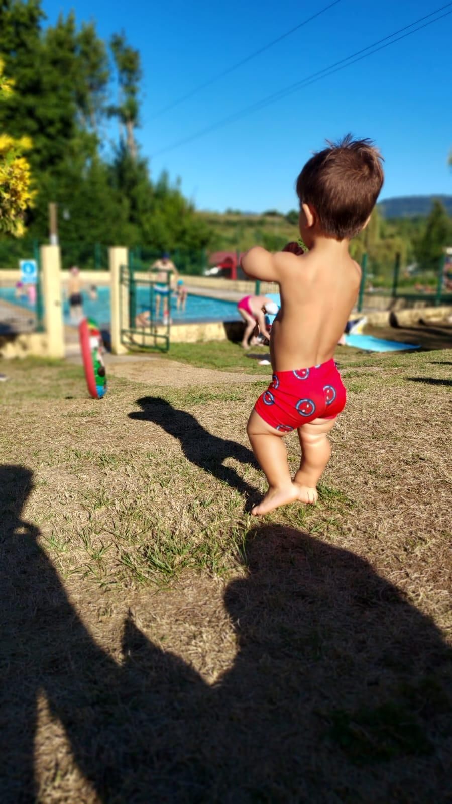 Un niño con acondroplasia