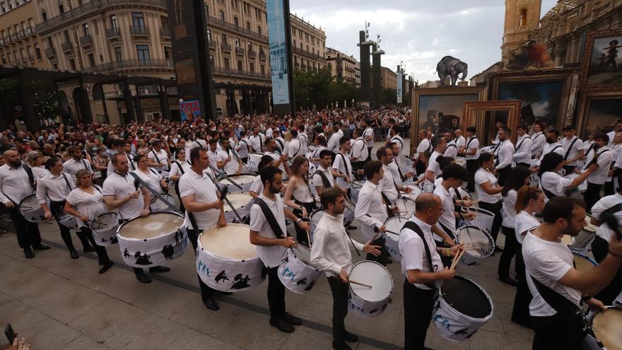 Una tamborrada al toque de ‘La Goyesca’ despide las Fiestas de primavera