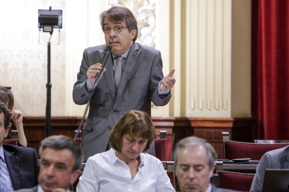 Pleno del Parlament