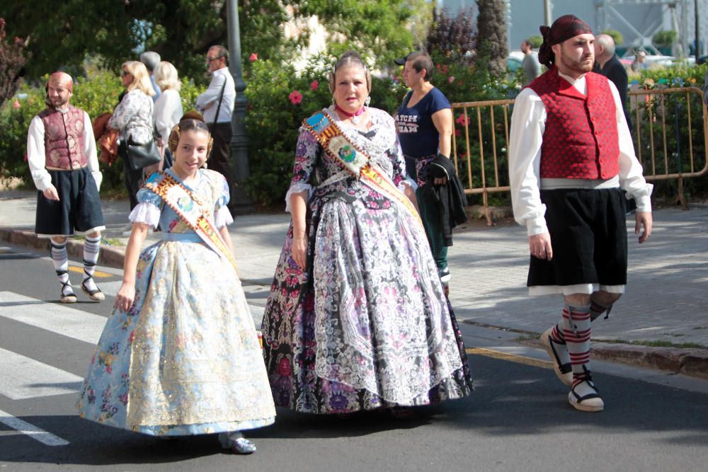 Homenaje a la Senyera de la agrupación de Fallas del Marítim