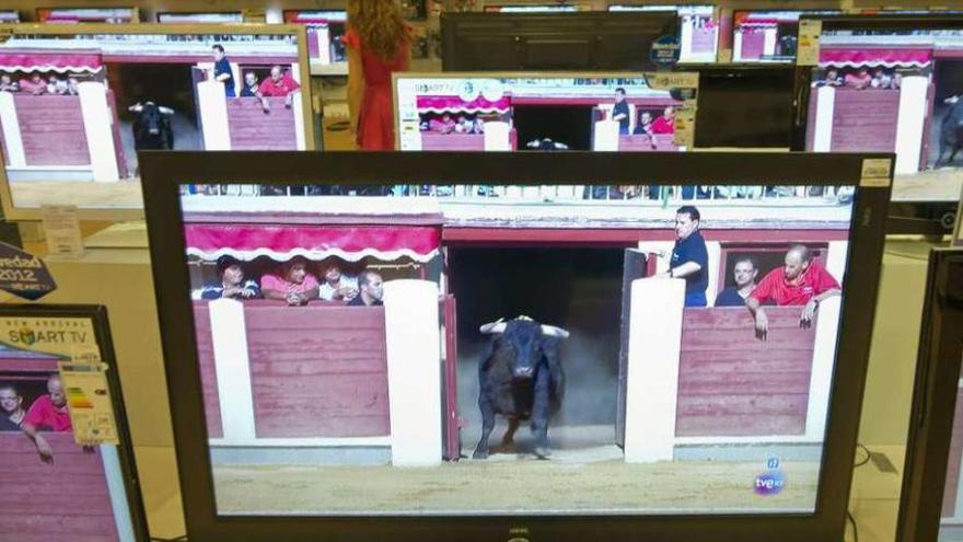 El Valedor do Pobo abre un expediente por la emisión en TVE de toros en horario infantil