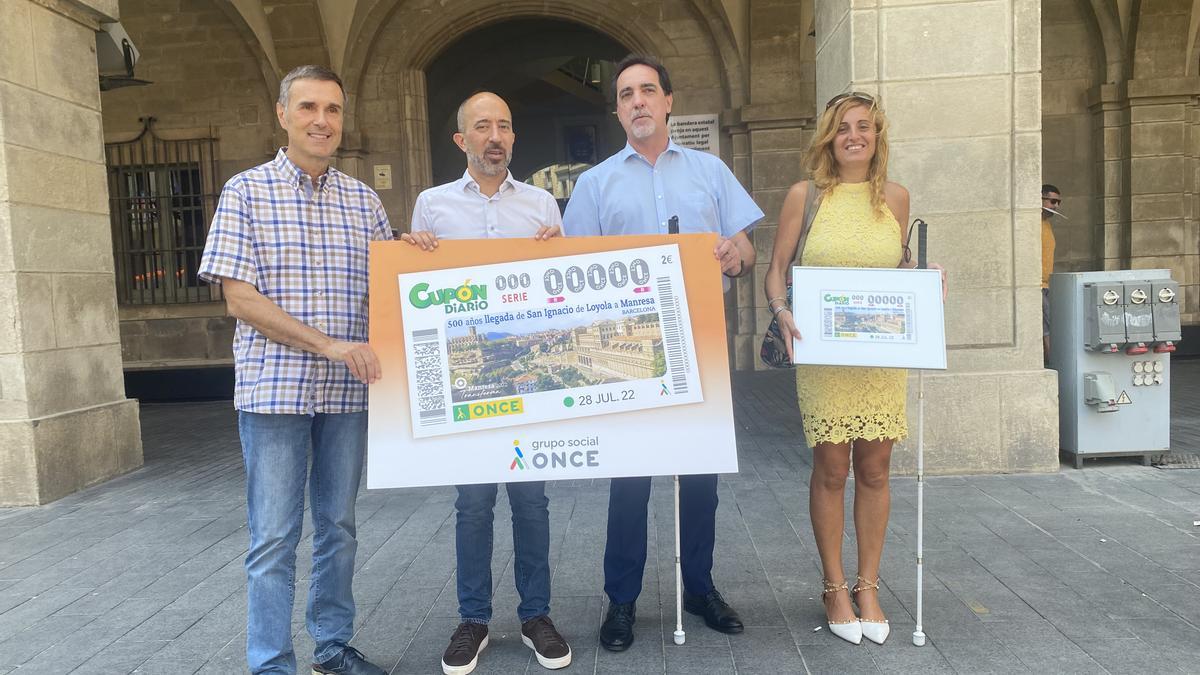 Joan Calamet, Marc Aloy, Enric Botí i Maite Siles a la presentació del cupó