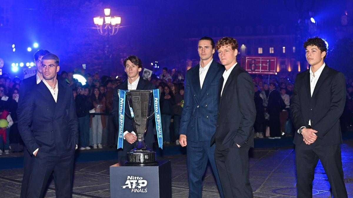 Alcaraz, Sinner, Firtz, Shleton, De Miñaur y Zverev en la presentación en Turín