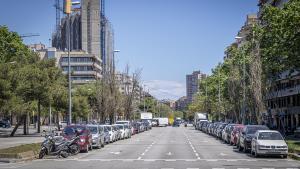 El asfalto es por ahora el principal protagonista del tramo por redefinir de esta ateria de la Nova Esquerra del Eixample