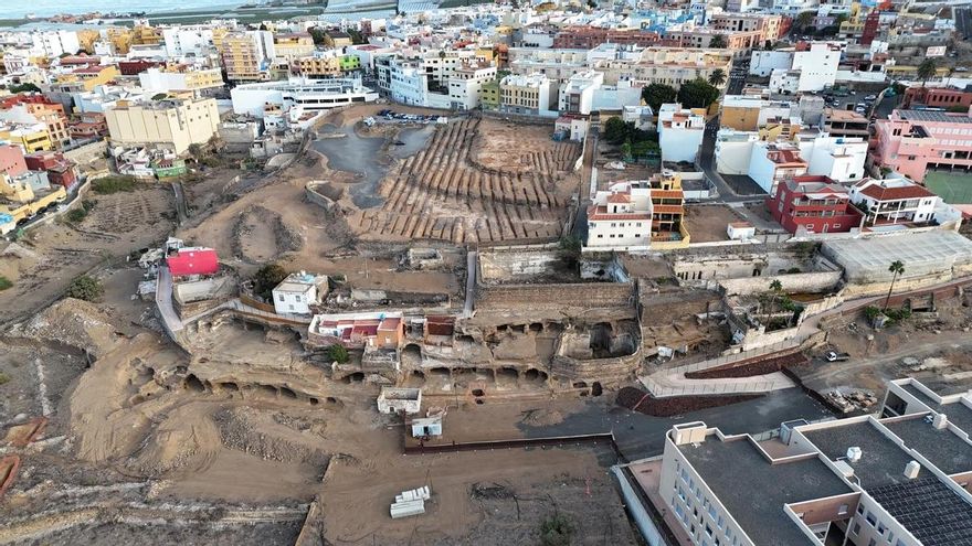 Un ‘nuevo’ poblado aborigen agranda la acrópolis de la Cueva Pintada en la antigua Agáldar