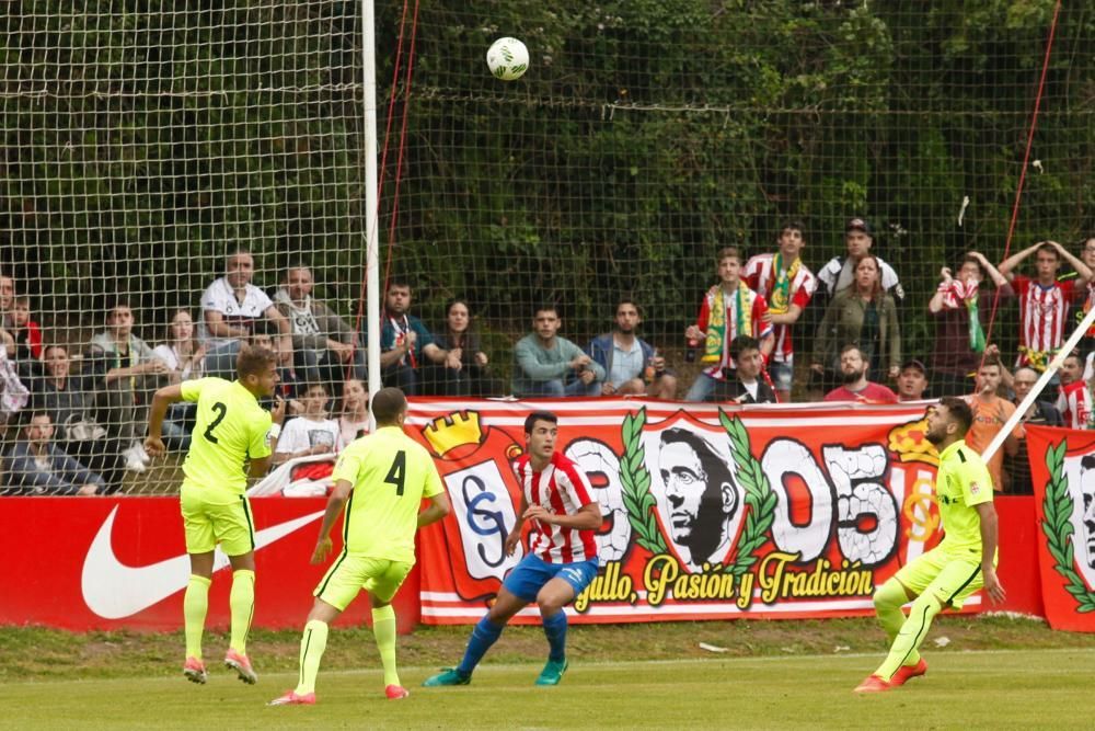 El Sporting B entra en la pelea por el ascenso a Segunda B