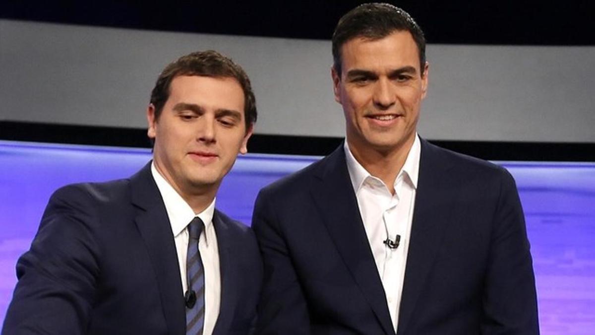 Albert Rivera y Pedro Sánchez, en uno de los debates de la pasada campaña electoral.