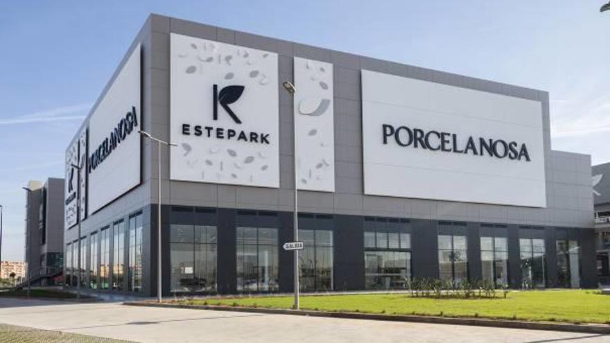 Porcelanosa inaugura una tienda de más de 2.000 m2  en Castelló