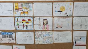 Varios dibujos de niños y niñas de un colegio afectado por la dana.
