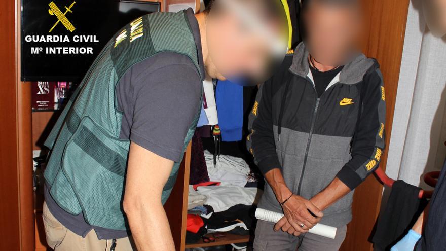 Dos detenidos y tres investigados de un grupo organizado que vendía droga en Moratalla