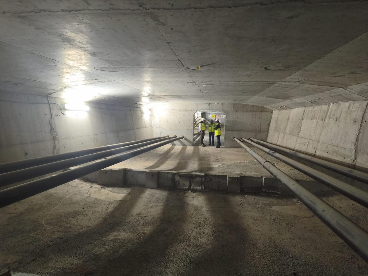 Galería del viaducto de Tenoya, bajo la carretera.