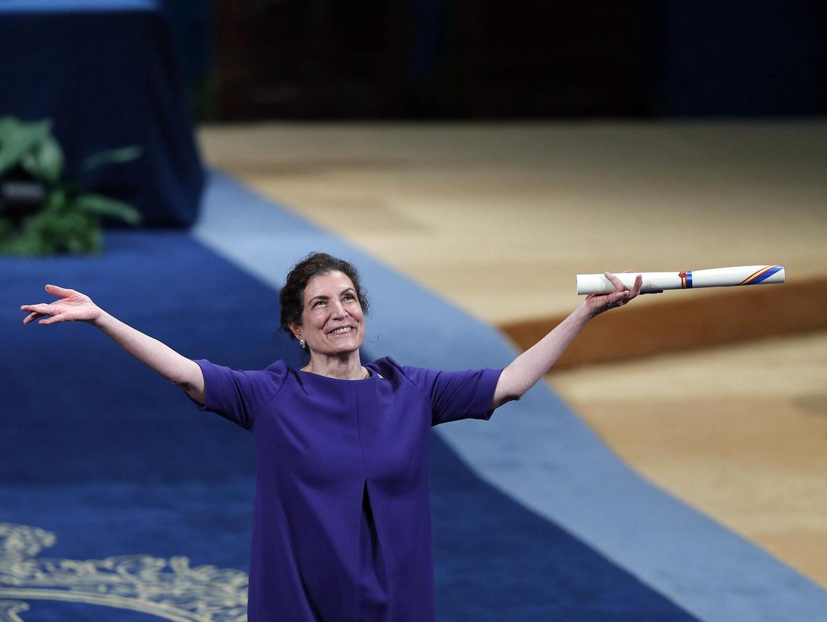 Alma Guillermoprieto, al recibir en 2018 el Premio Princesa de Asturias de Comunicación y Humanidades.