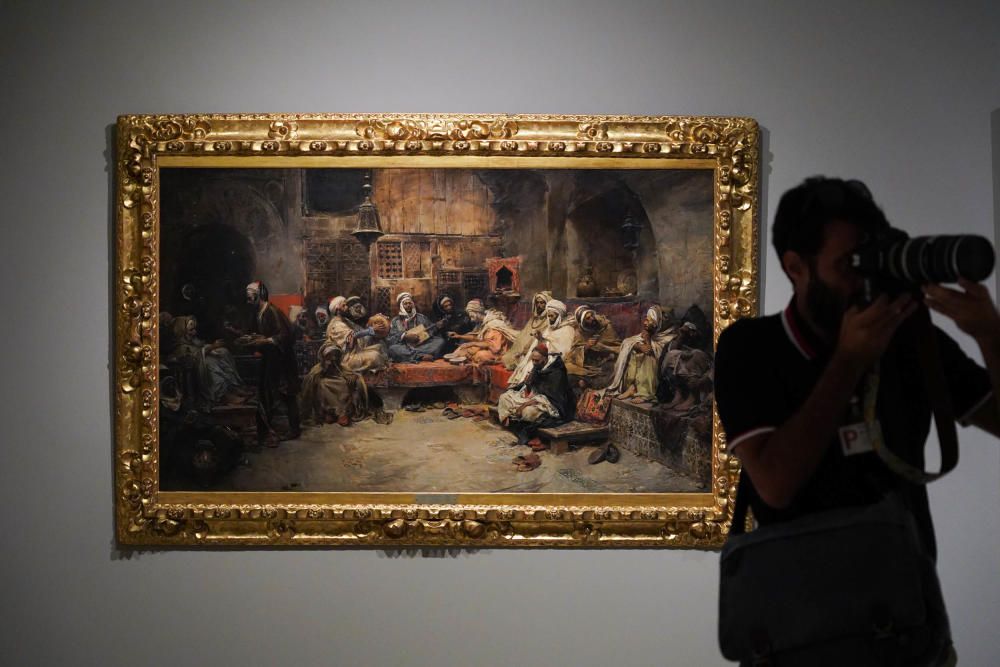 Presentación de la exposición  'Fantasía árabe. Pintura orientalista en España (1860-1900)' en el Museo Carmen Thyssen.