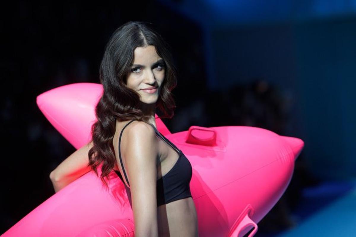 Desfile ropa de baño Etam 2015, el verano que vendrá