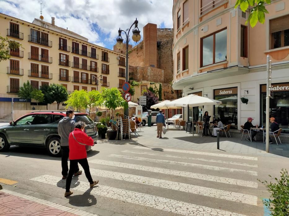 Aperturas relativas del comercio en Requena.