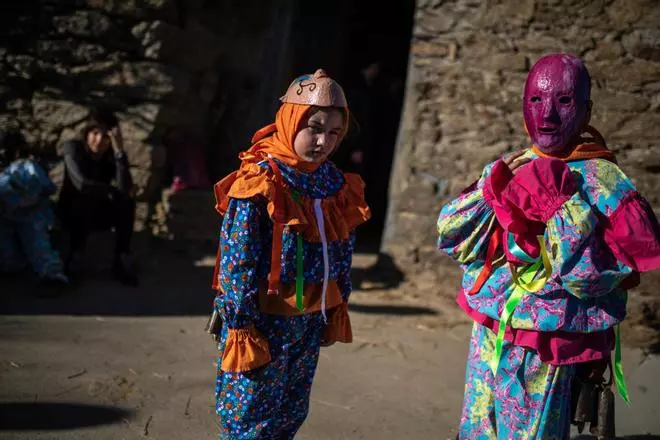 El carnaval tradicional de Villanueva de Valrojo, en imágenes