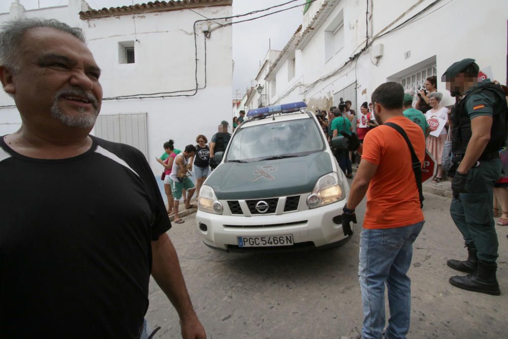 Desahucio paralizado en Oliva