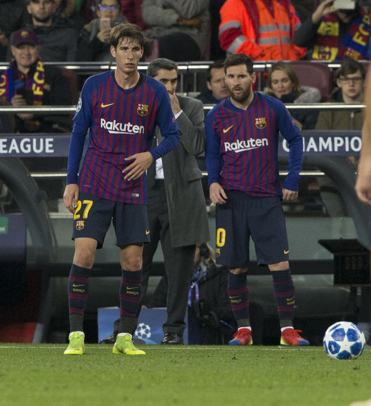 Juan Miranda, junto a Leo Messi