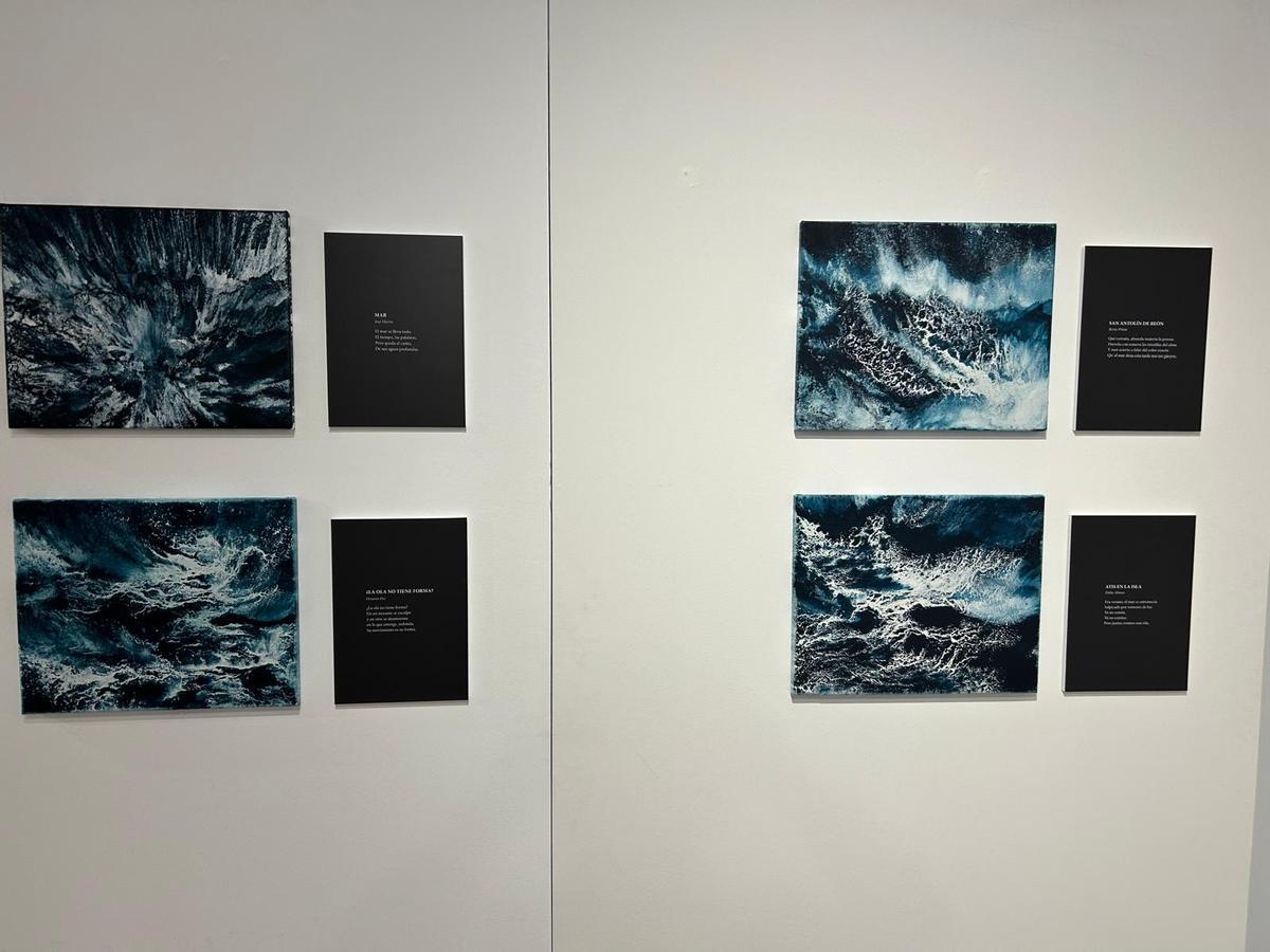 EN IMÁGENES: Inauguración en Villaviciosa de la muestra "La poesía y el mar" de Guillermo Simón