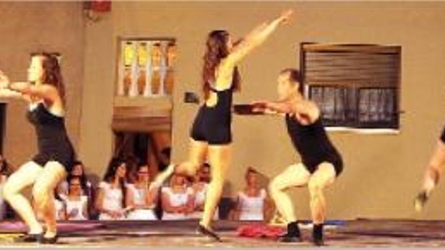 Sant Fruitós celebra el Dia dels Museus amb danses i un sopar popular