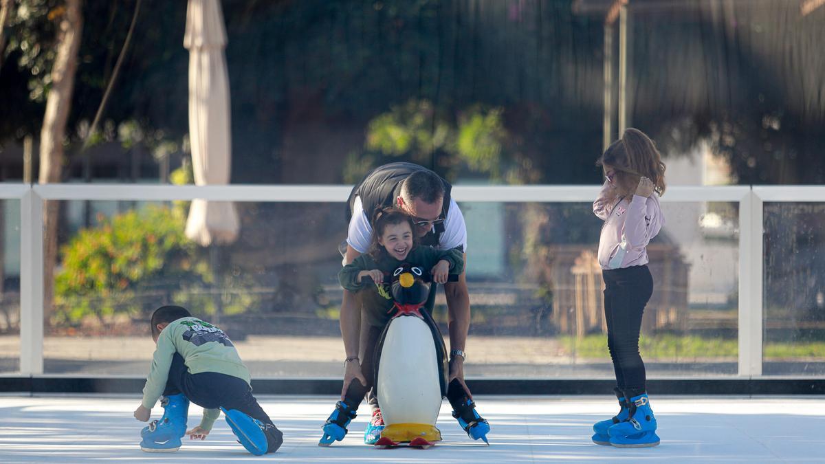 La pista de patinaje de Vila abre todas las Navidades