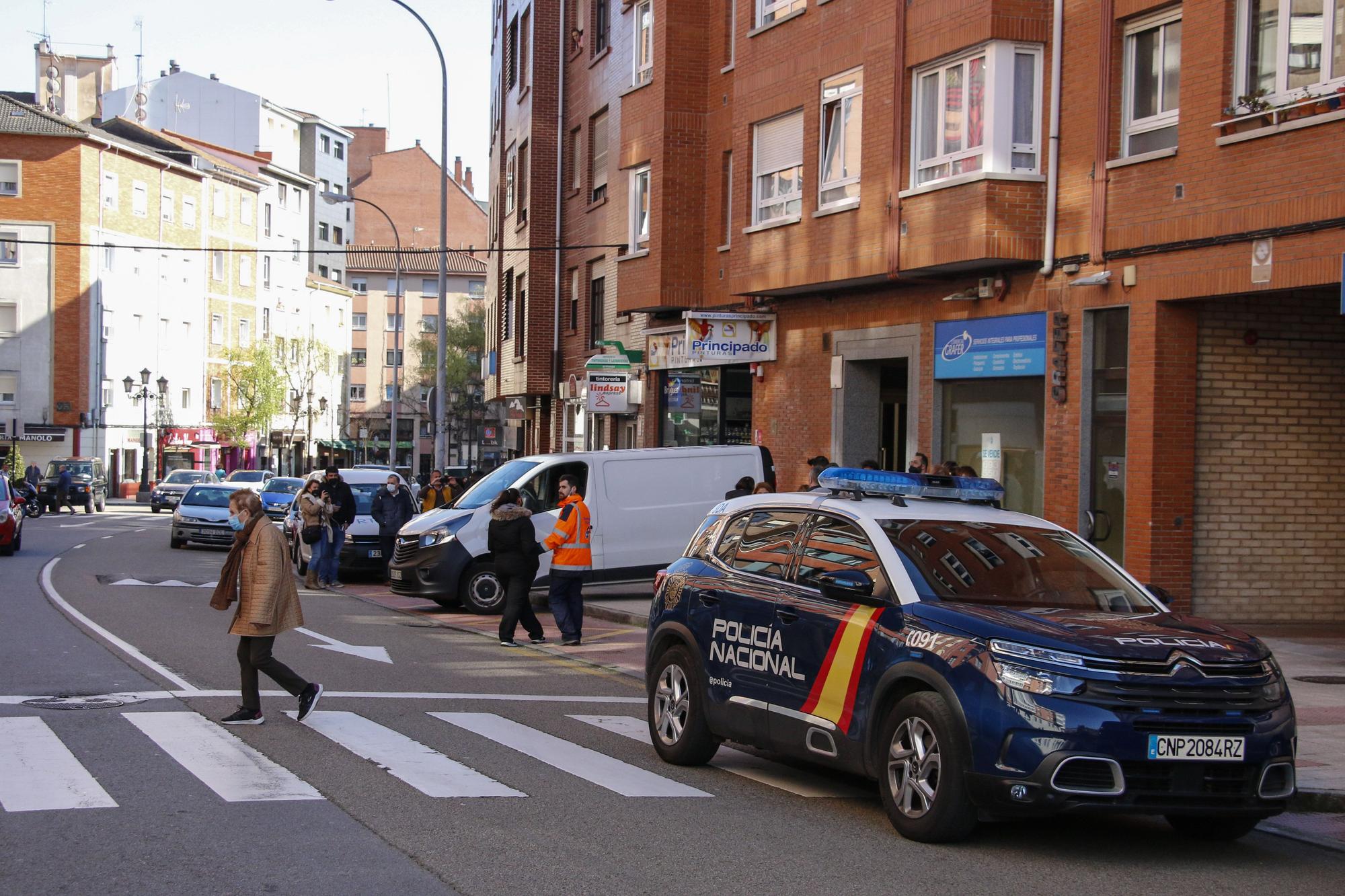 En imágenes: Conmoción en Oviedo por el asesinato de una niña de 14 años en Vallobín