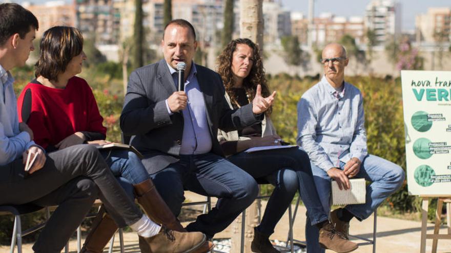 Actos de Unides-Podem Esquerra Unida, en el Parc Central.