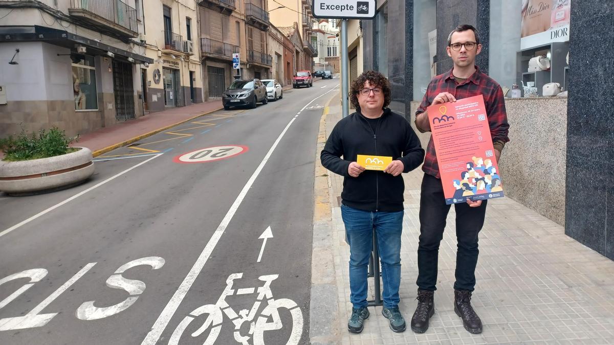 Guillem Canal (esquerra), regidor de Mobilitat de Berga; i Andreu Comas, regidor de Participació Popular