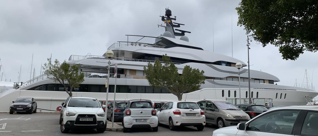 El yate 'Tango', atracado este miércoles, en Palma.