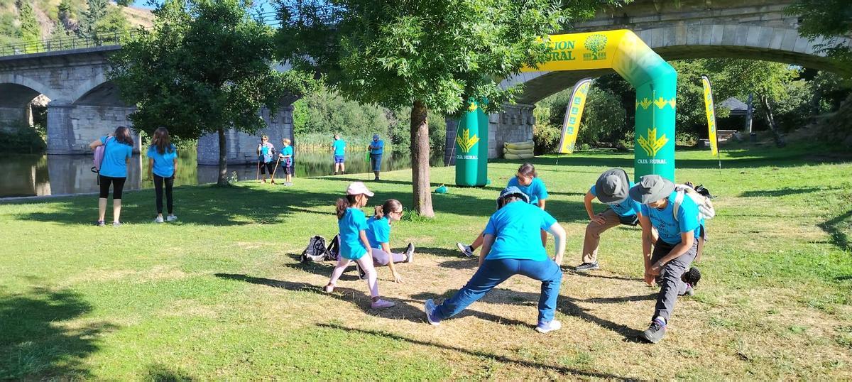 Puebla se viste de azul en su marcha solidaria en beneficio de Azayca Puebla se viste de azul en su marcha solidaria en beneficio de Azayca