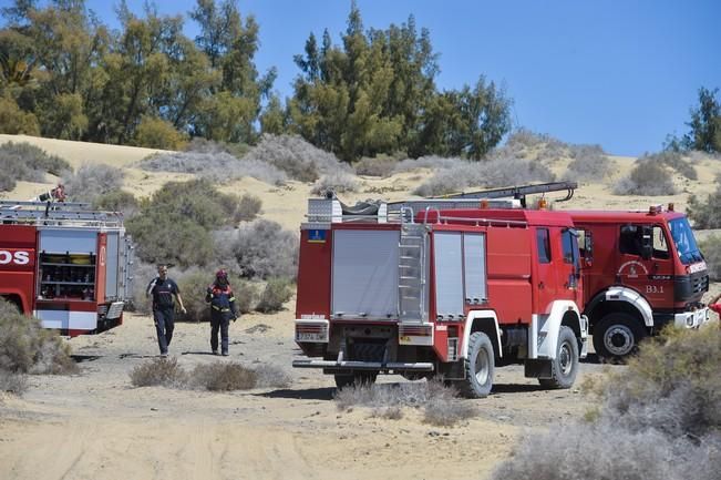 Incendio en la zona de las dunas de Maspalomas